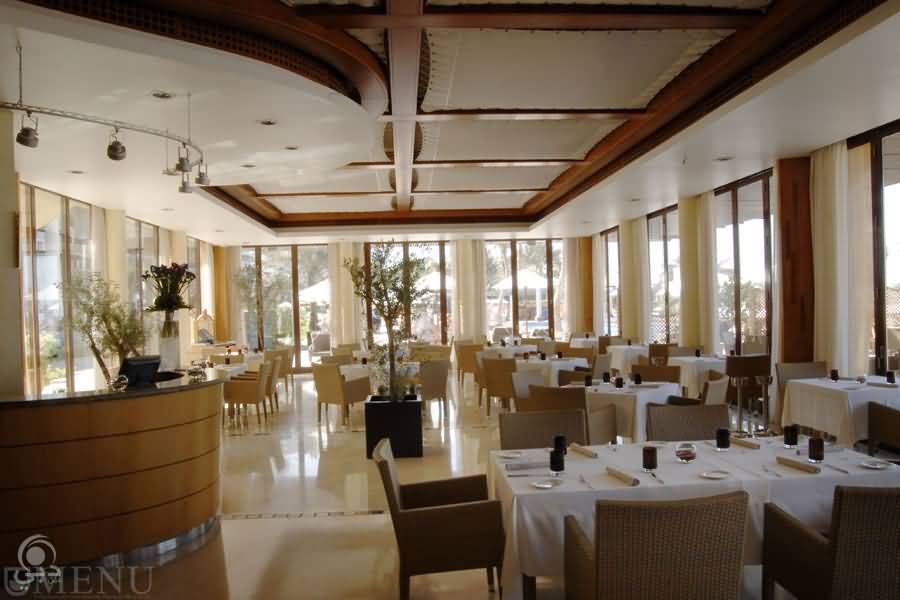 مطعم بوصلة للمأكولات الأيطالية – ويستن دبي الميناء السياحي