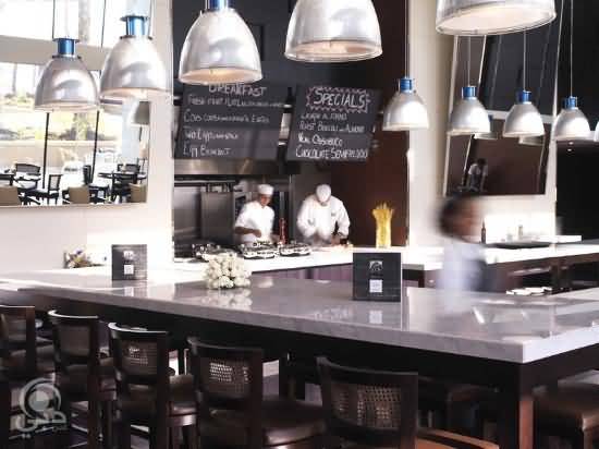 مطعم ميزالونا للمأكولات الإيطالية – دبي فستيفال سيتي