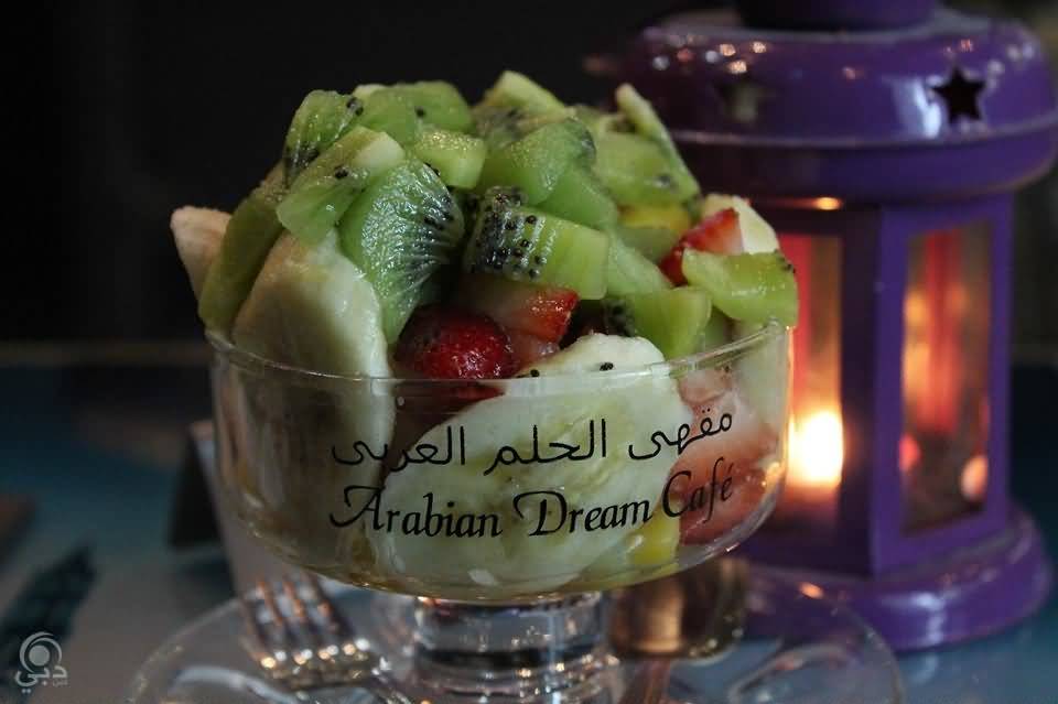 مقهى الحلم العربي للمرطبات والشيشة – شارع الثاني من ديسمبر