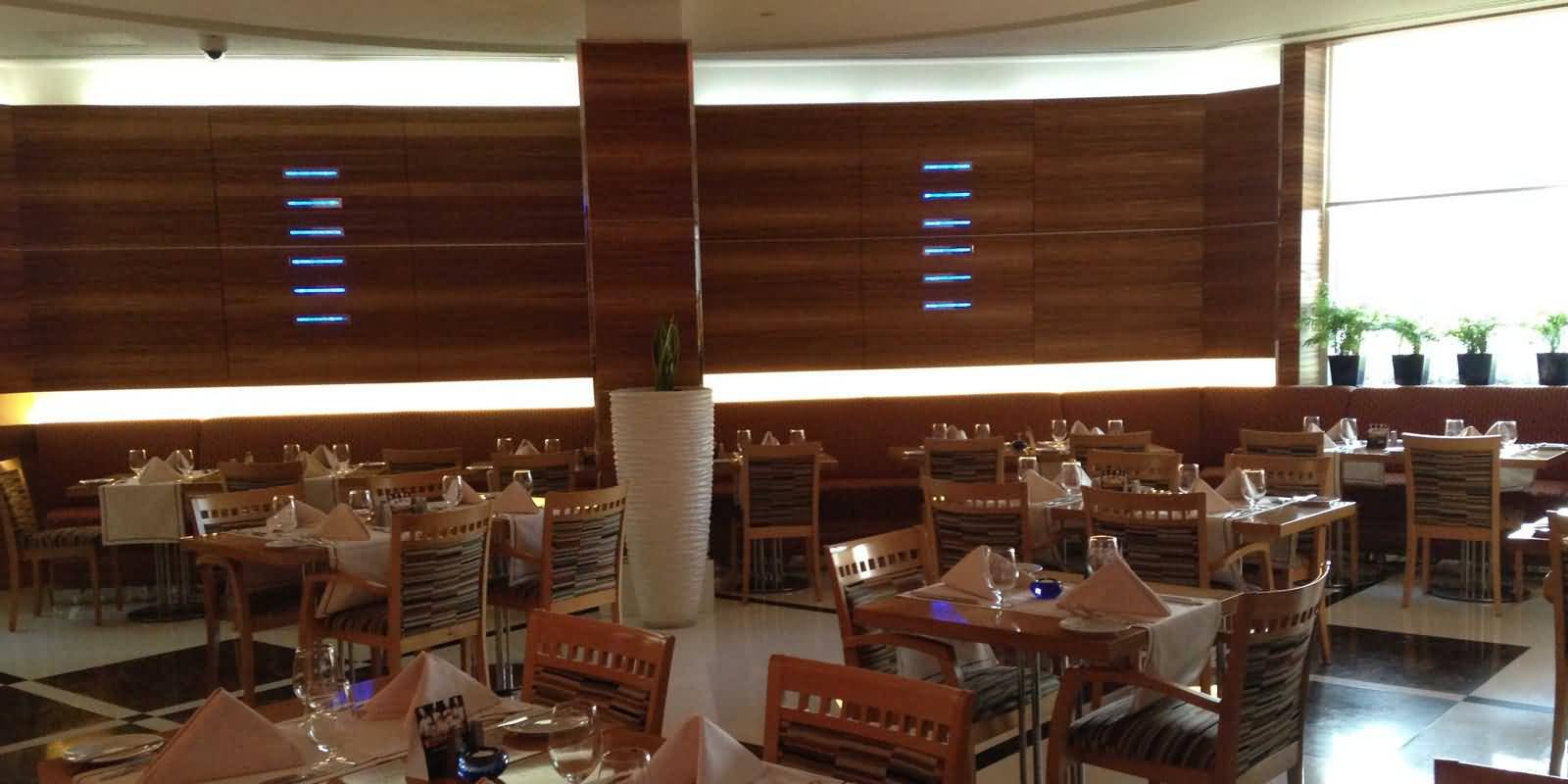 مطعم ذا إتري في رمضان - عين دبي