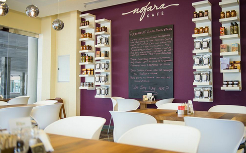مطعم و مقهى نوفارا للمأكولات اللبنانية و الشيشة في دبي