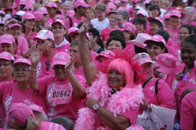 ترقبوا … حفلة زومباثون الورديّة في دبي 2015