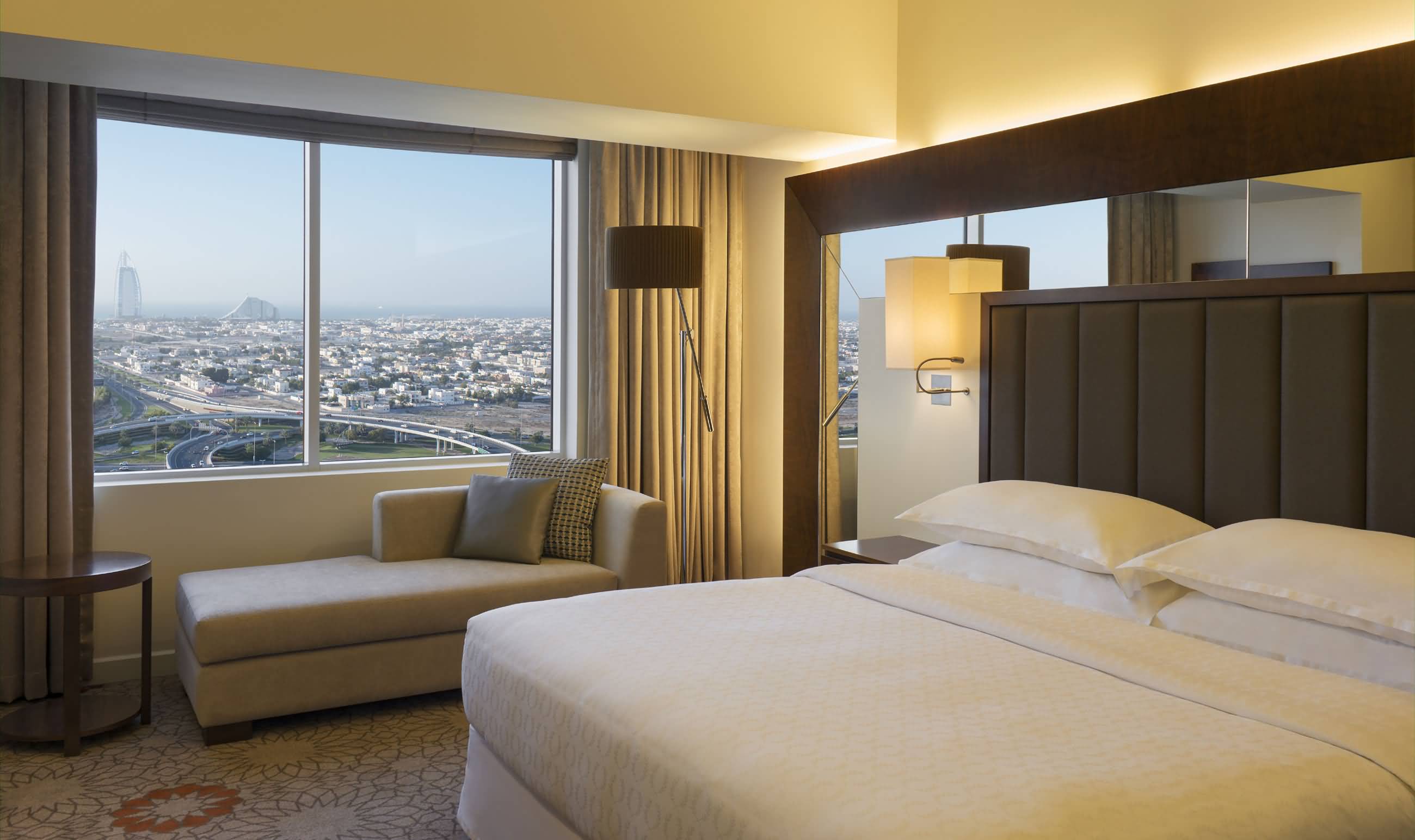 فندق شيراتون دبي مول الإمارات