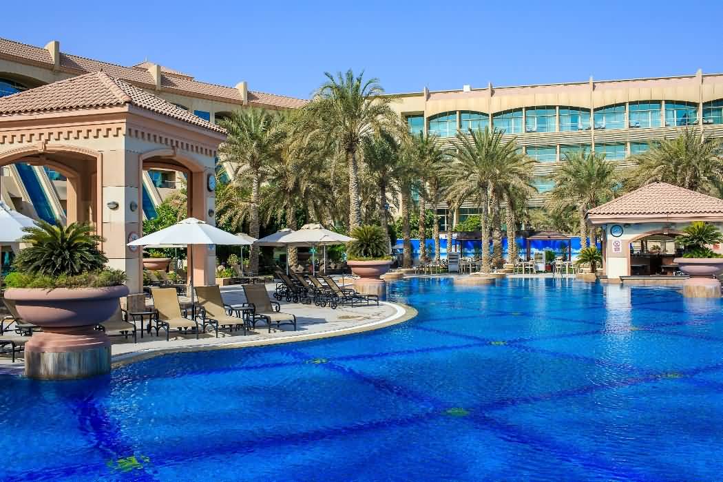 experience-pure-bliss-at-al-raha-beach-hotele28099s-infinity-pool-1