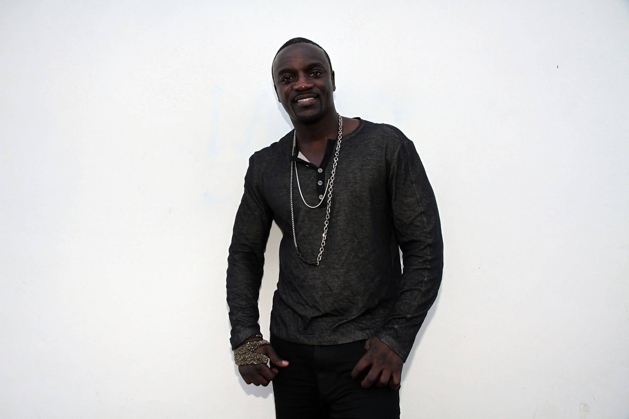 حفل الأسطورة إيكون Akon في دبي خلال سنة 2016