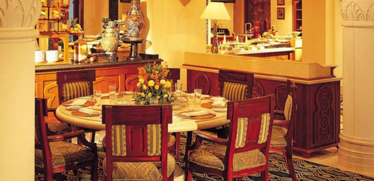 مطعم ذا روتيسيري للمأكولات الأوروبية في دبي