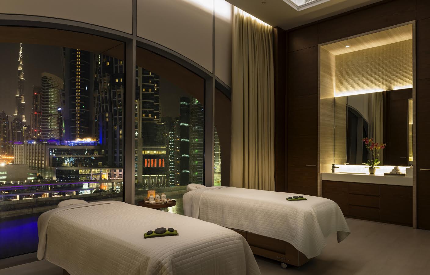 فندق ويستن دبي يفتتح منتجع هيفنلي سبا الصحي