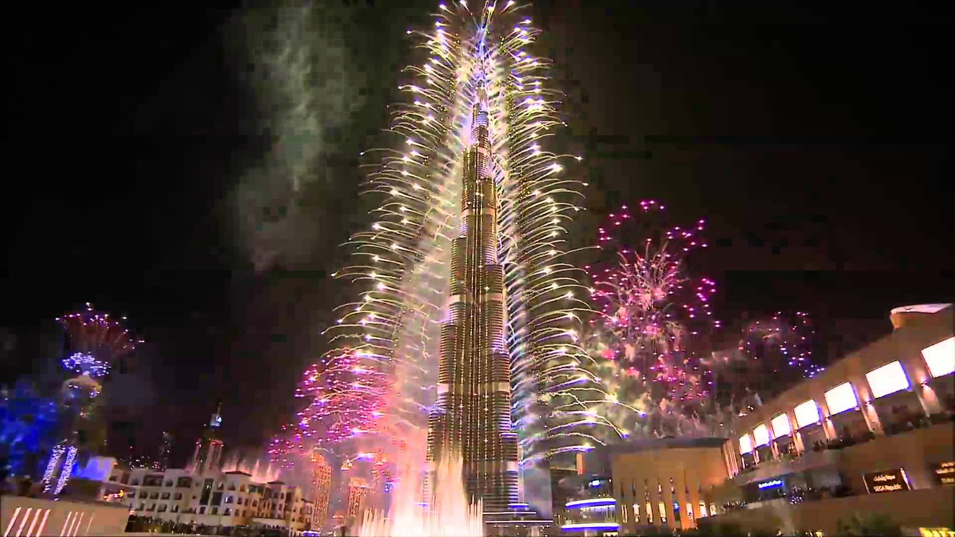 كم تبلغ أسعار المطاعم و الفنادق المطلة على برج خليفة خلال ليلة رأس السنة ؟