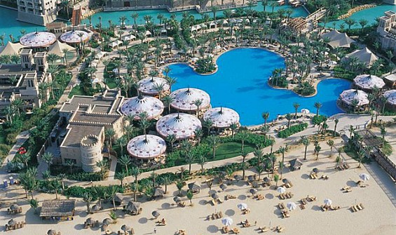 أكثر 10 شواطئ هدوئاً في دبي