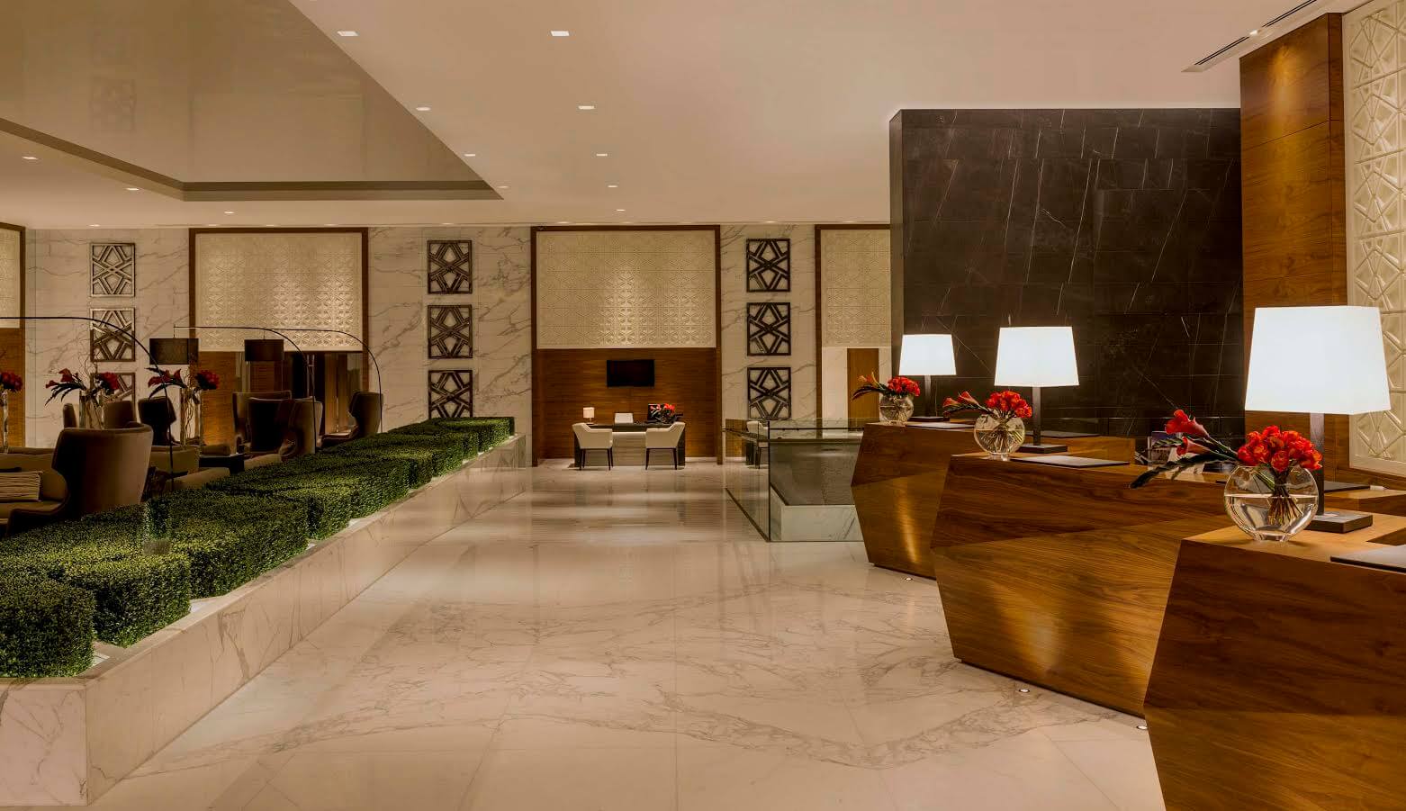 فندق شيراتون غراند دبي يشارك في مبادرة ساعة الأرض