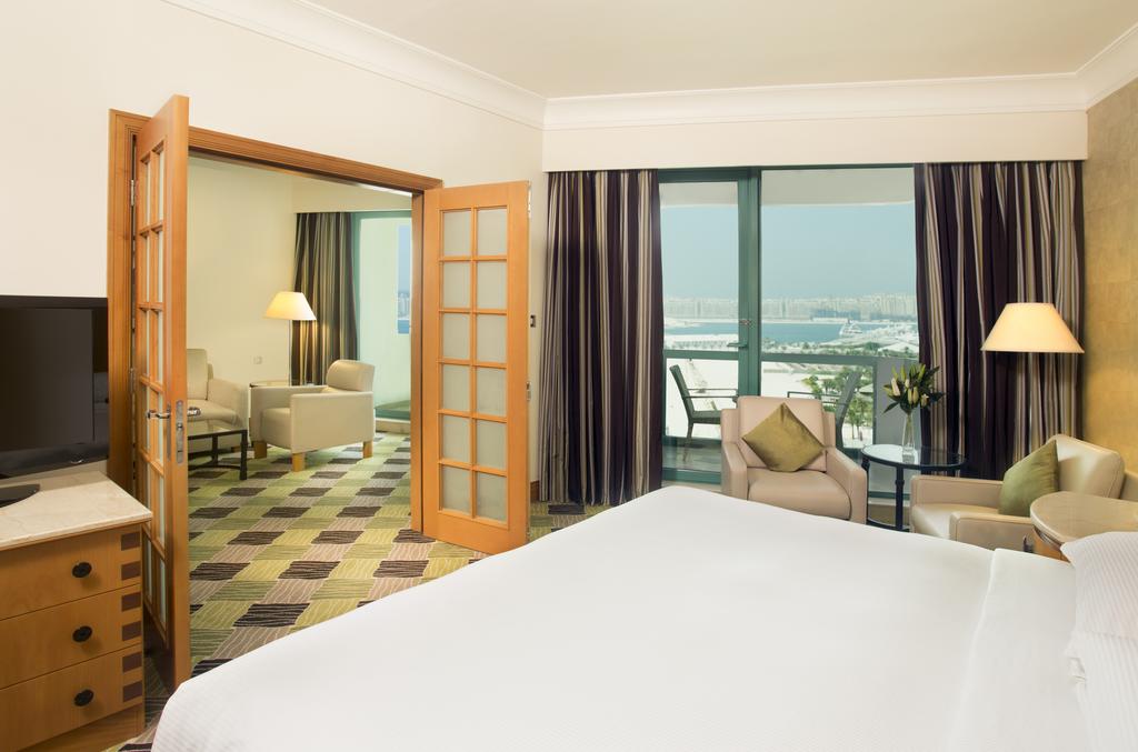 فندق هيلتون دبي جميرا بيتش في دبي