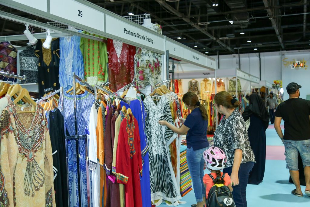 بازار الصيف 2017 يجمع مختلف الثقافات حول العالم في دبي