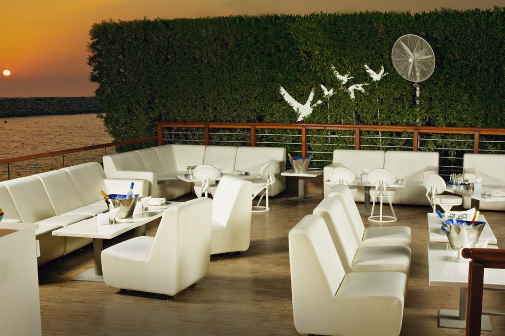 outdoor shocho3585 darker gold crop (Copy)