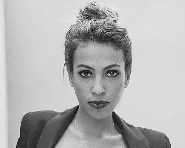 الفنانة أمل طويهري