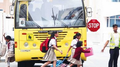 عقوبة عدم التوقف عند رؤية الحافلات المدرسية