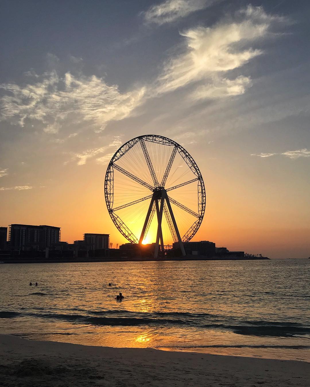 عين دبي