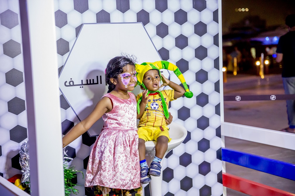 الأنشطة المسائية في وجهة السيف خلال مفاجآت صيف دبي
