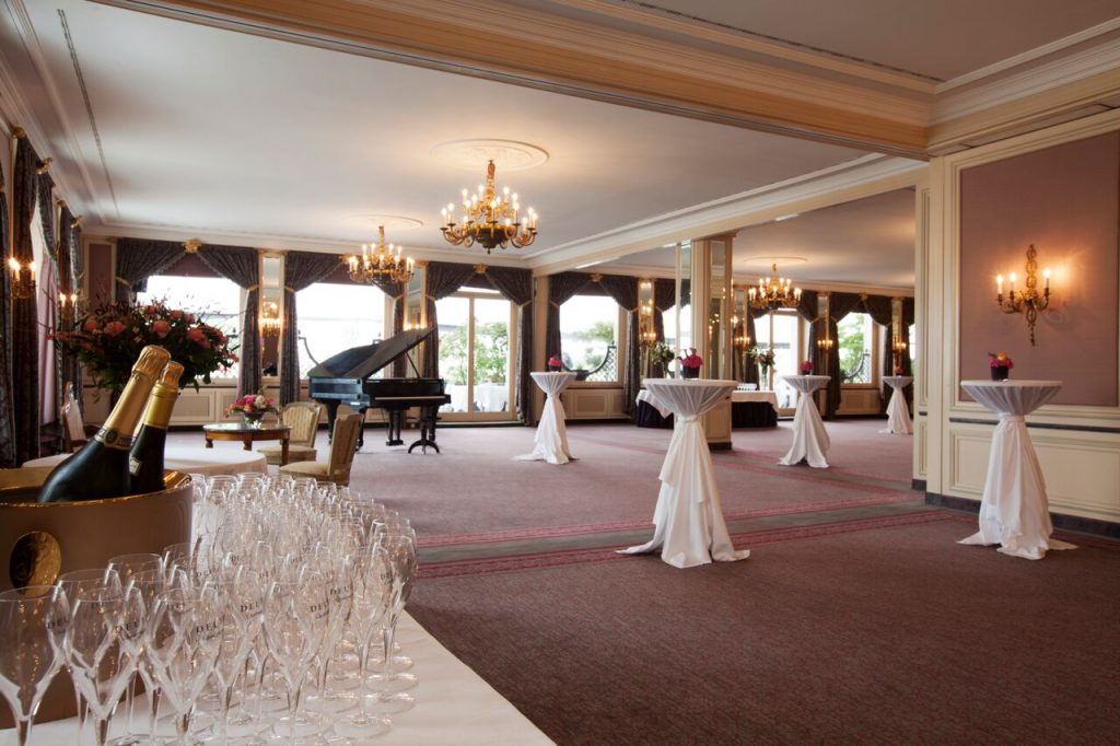 باقات حفلات الزفاف من فندق بوريفاج جنيف