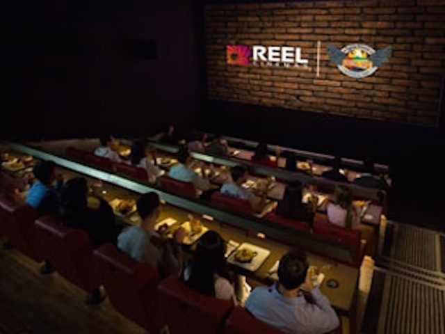 سينما Dine-in في ريل سينما