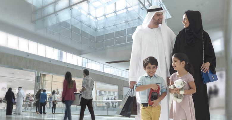 فعاليات اكتشف المفاجأة في دلما مول