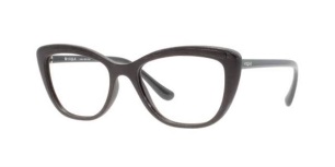 مجموعة ربيع وصيف 2018 من Vogue Eyewear