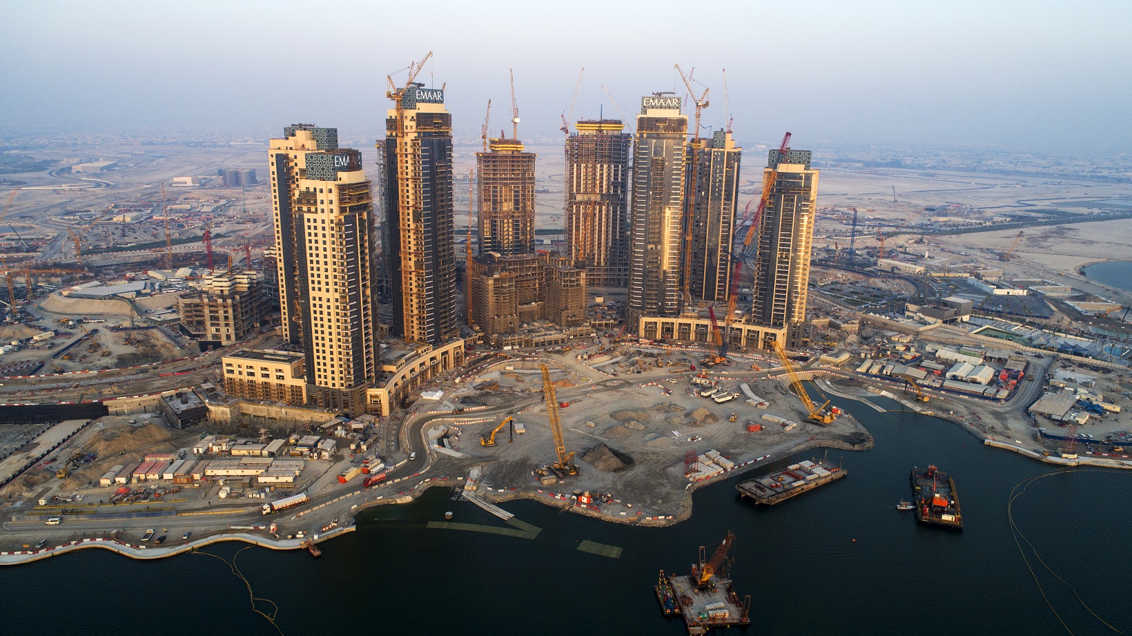 موعد تسليم أول الوحدات السكنية في خور دبي