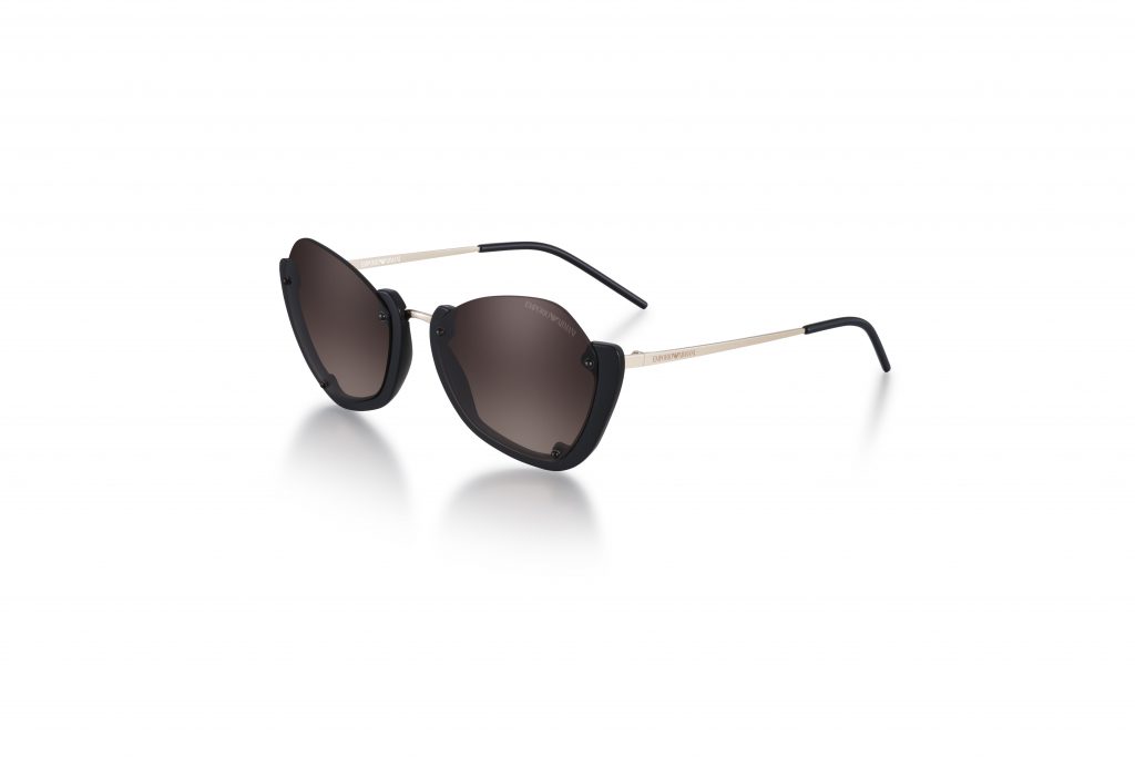 نظارات ربيع وصيف 2018 من Emporio Armani