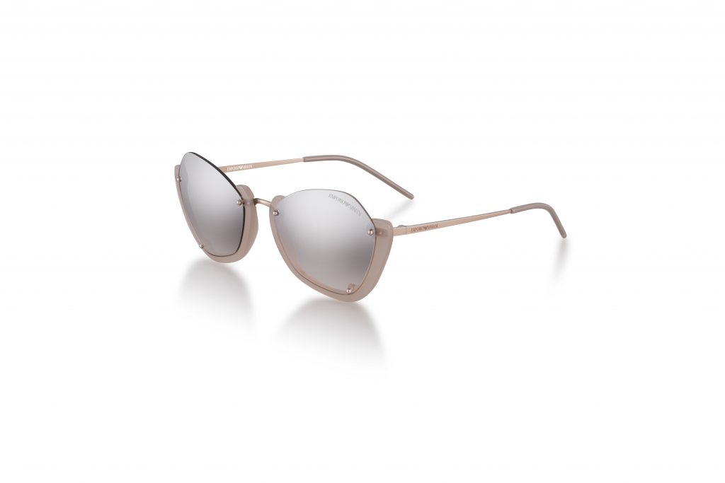 نظارات ربيع وصيف 2018 من Emporio Armani