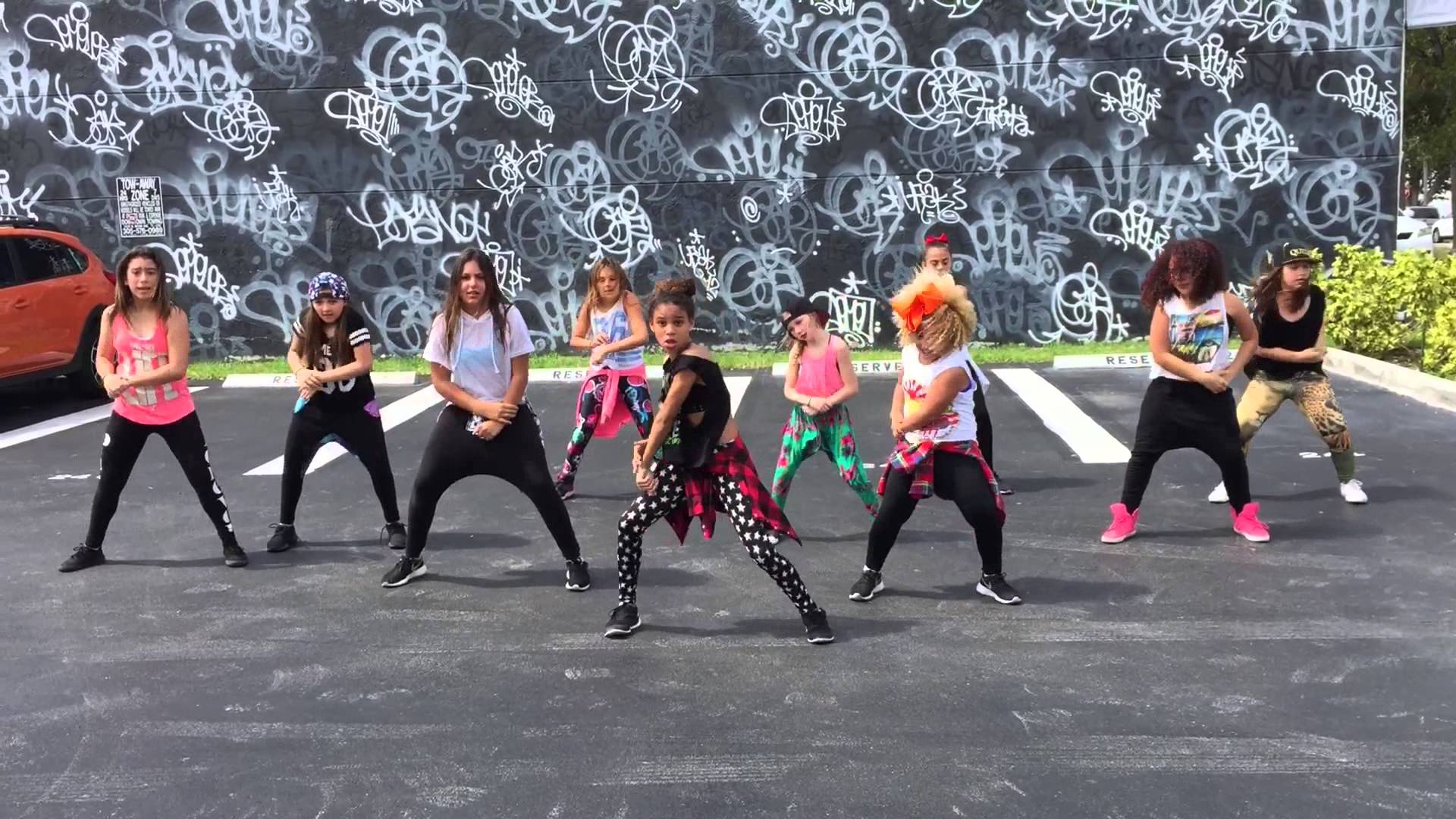 دانسهول في تيمبودانس Tempo Dance