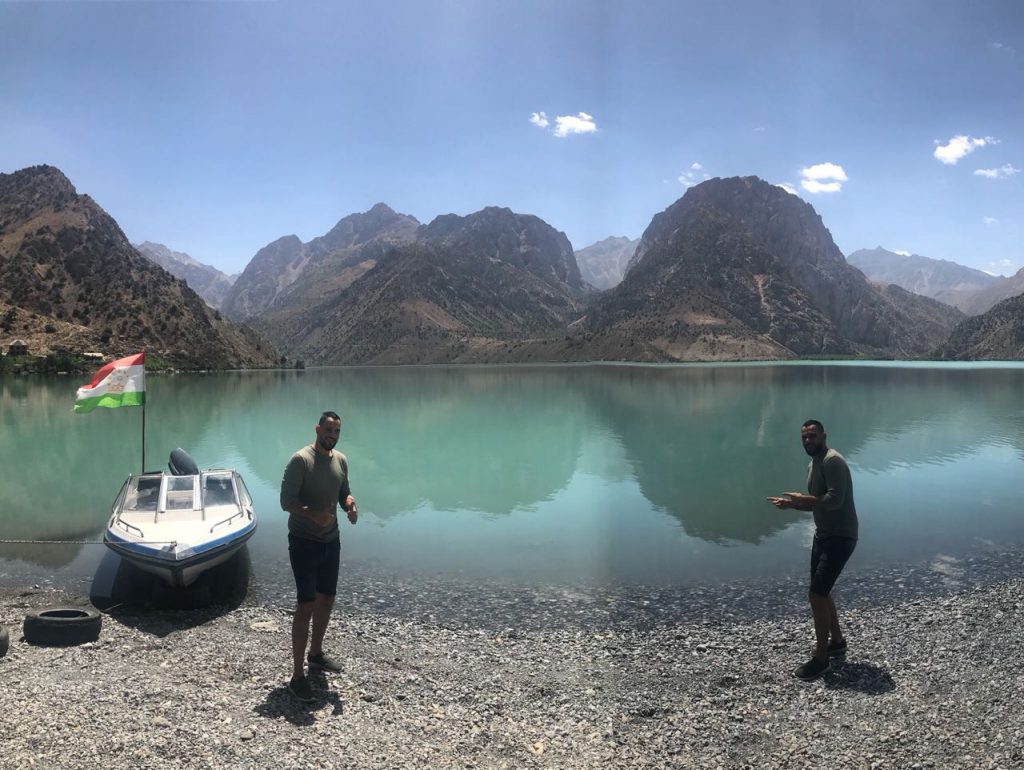 بحيرة اسكندر كول طاجيكستان