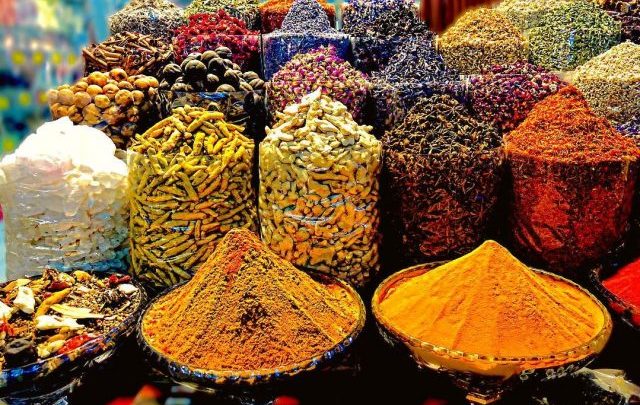 6 أسواق في دبي لابد لك من زيارتها