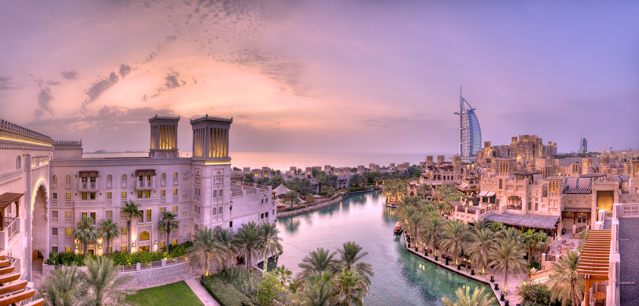 Отель Jumeirah al Qasr