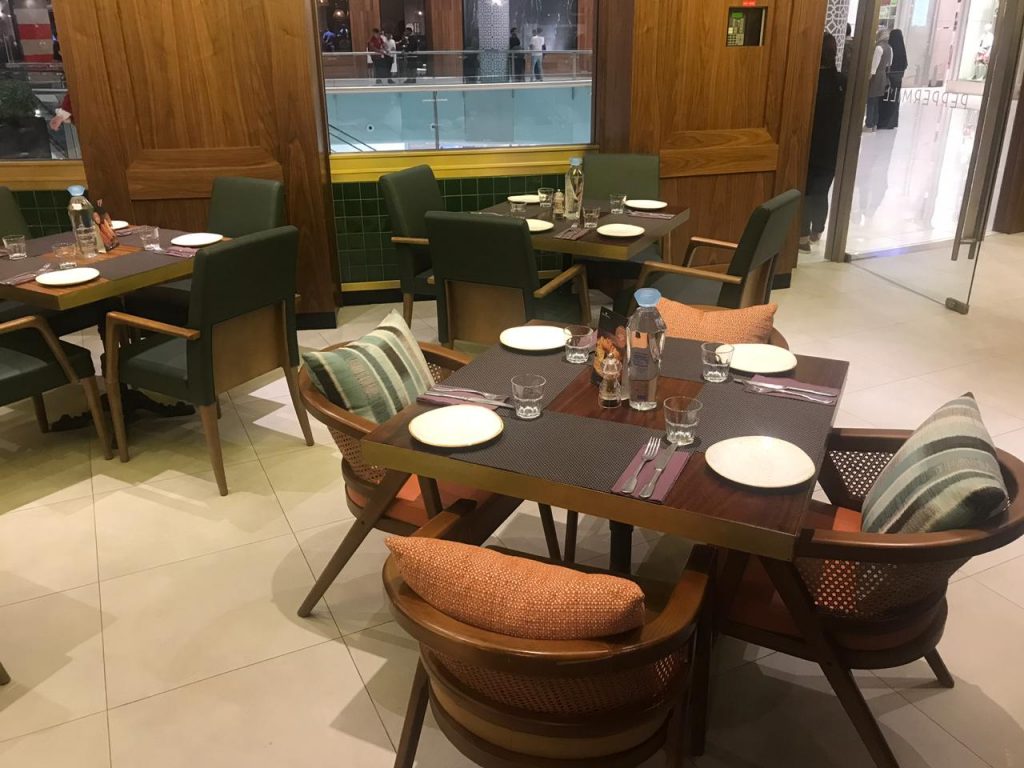 مطعم بيبرميل