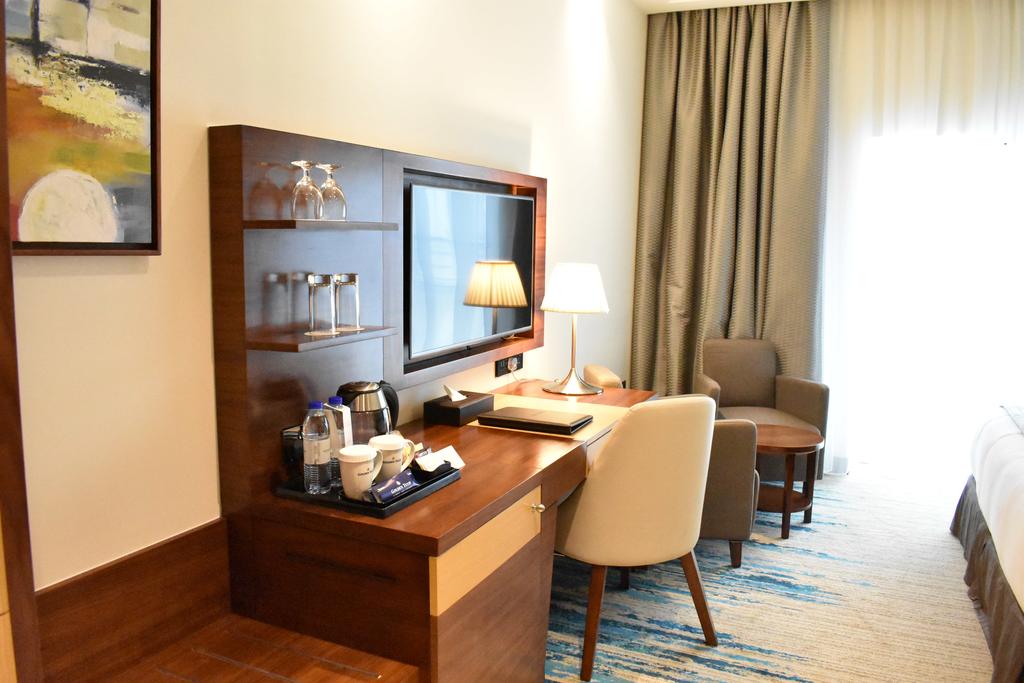 فندق غولدن توليب ميديا Golden Tulip Media Hotel