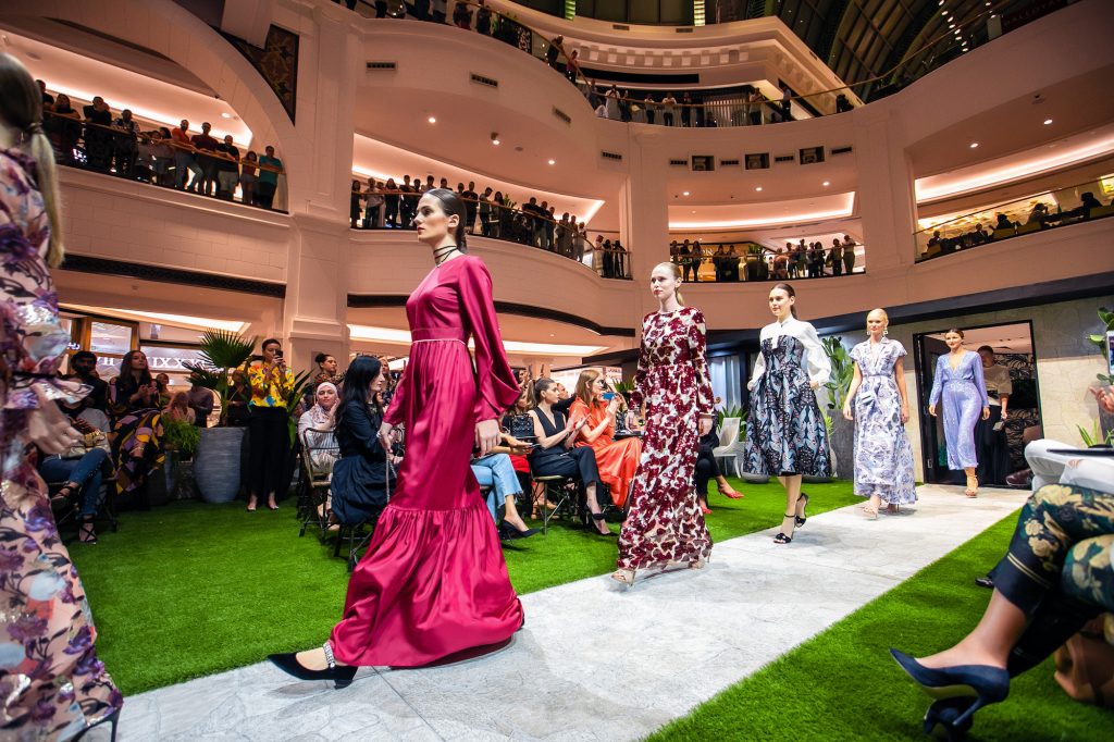 أبرز فعاليات وعروض دبي خلال موسم أزياء خريف وشتاء 2018