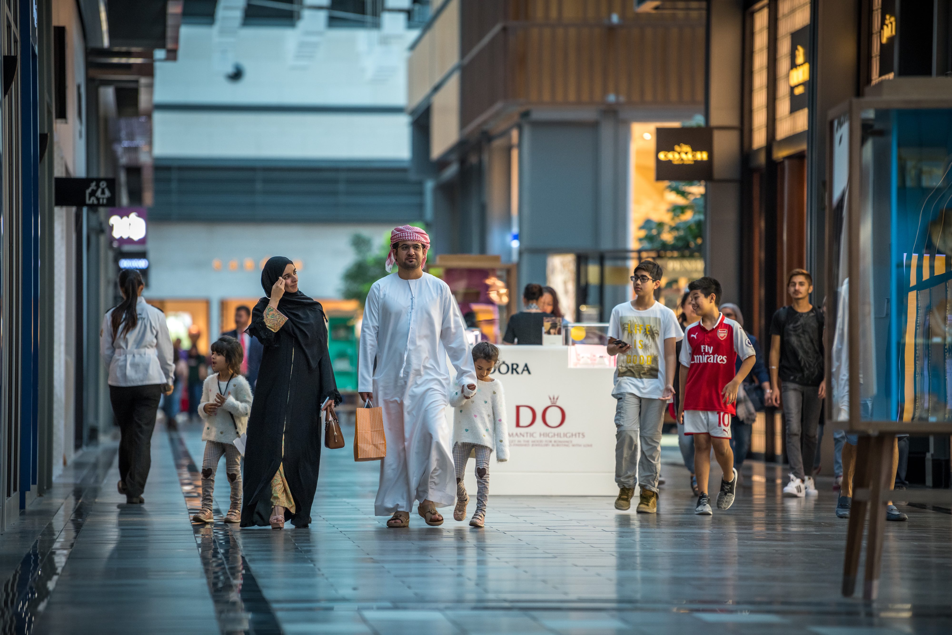 أبرز العلامات التجارية المشاركة في تخفيضات دبي