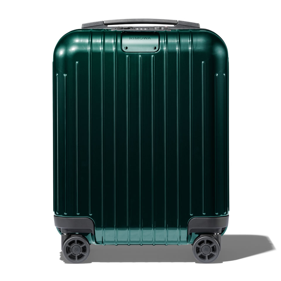 حقائب السفر لموسم الأعياد من Rimowa