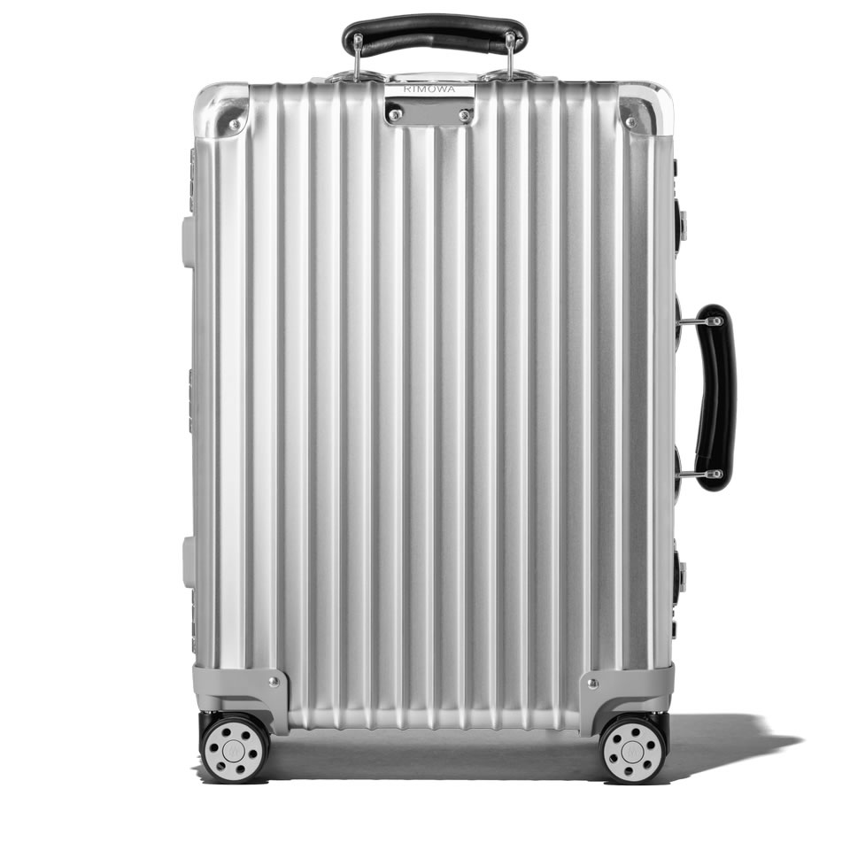 حقائب السفر لموسم الأعياد من Rimowa