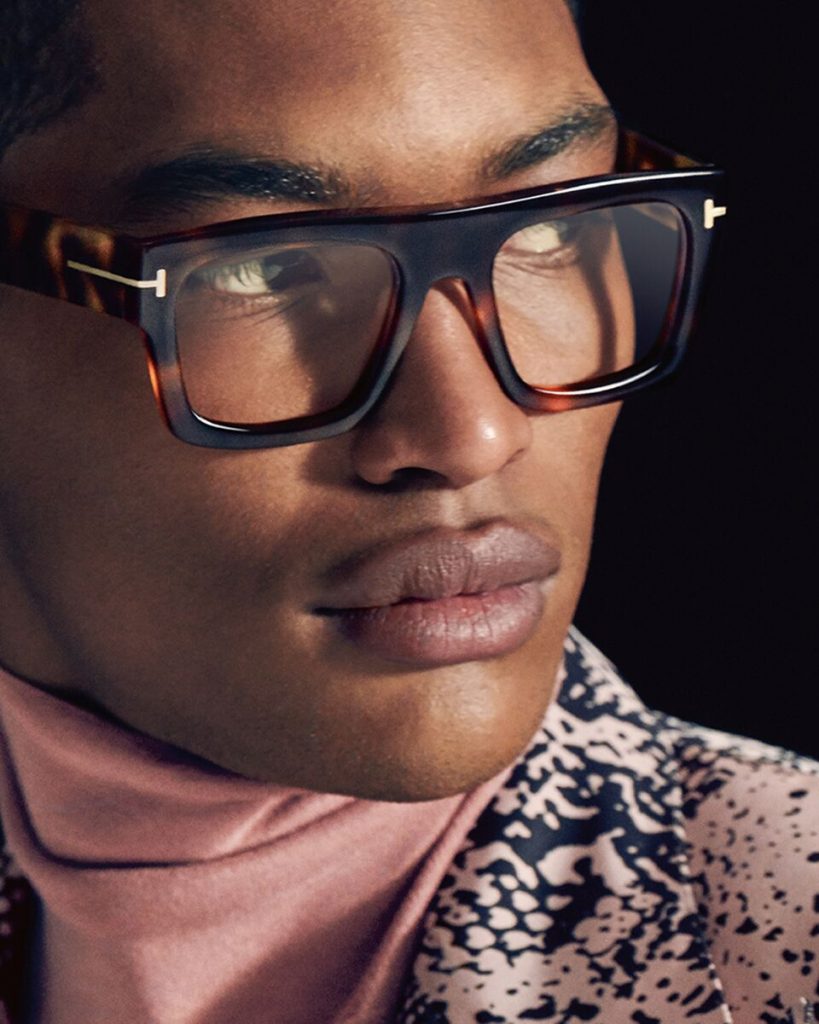 مجموعة نظّارات Tom Ford الجديدة لموسم ربيع وصيف 2019