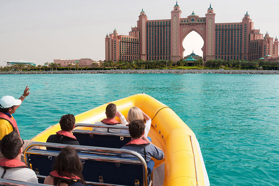 القوارب الصفراء دبي The Yellow Boats Dubai