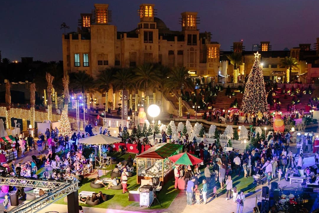 8 طرق ممتعة للاحتفال بالكريسماس في دبي