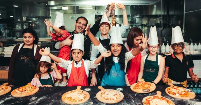 5 مطاعم تُقدم أكل مجاني للأطفال في دبي