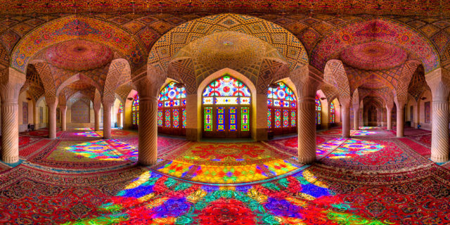 المسجد الوردي ، إيران