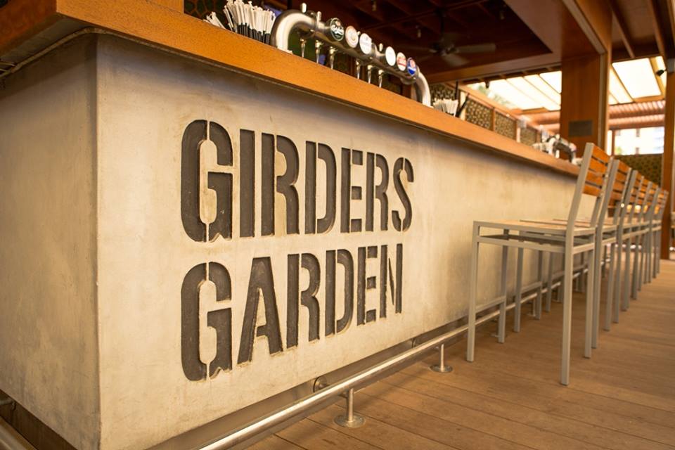 مقهى Girders Garden