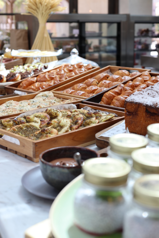 عرض شاي الضحى في سكة كافيه الخوانيج special Shai Ad Duha morning tea experience in SIKKA Cafe Al Khawaneej