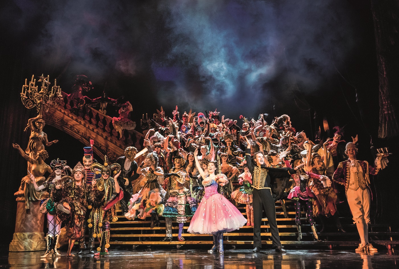 THE PHANTOM OF THE OPERA. Masquerade. Photo Johan Persson
