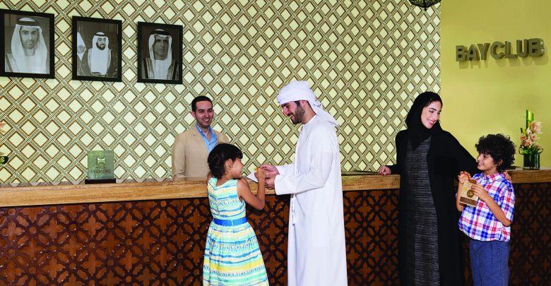 عروض عيد الأم في منتجع وسبا دبل تري من هيلتون جزيرة المرجان