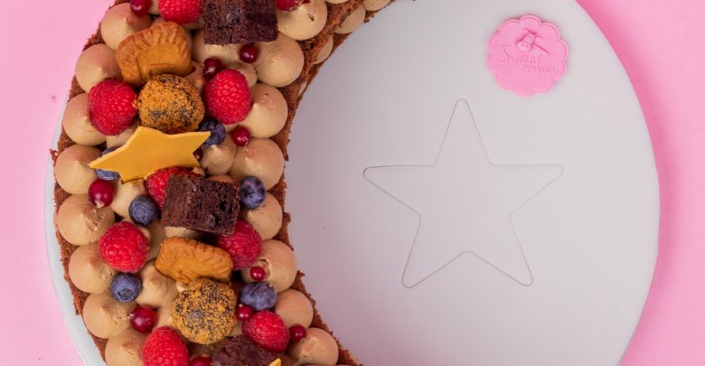 SugarMoo Lotus Wake me up Moon Cake AED 245