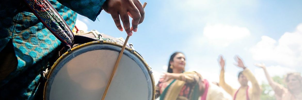 دبي تستضيف المهرجان الهندي المليء بالمرح ناترافي أوستاف 2019