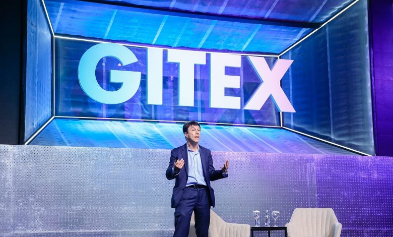 Dr. Daniel Kraft, MD. Faculty Chair, Medicine & Neuroscience Singularity University, and Founder & Chair of Exponential Medicine
